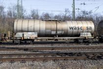 33 85 7933 030-3 CH-WASCO - Für Wascosa in der Schweiz zugelassen ist dieser Zacens 7933 als er - wohl leer - den Bahnhof Köln Gremberg verlässt. / © ummet-eck.de / christian schön