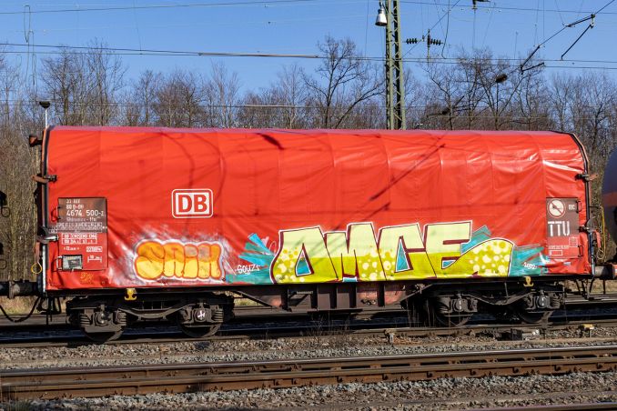 / © ummet-eck.de / christian schön Ein Shimmmns-ttu (4674) der Deutschen Bahn im Bahnhof Köln Gremberg / © ummet-eck.de / christian schön