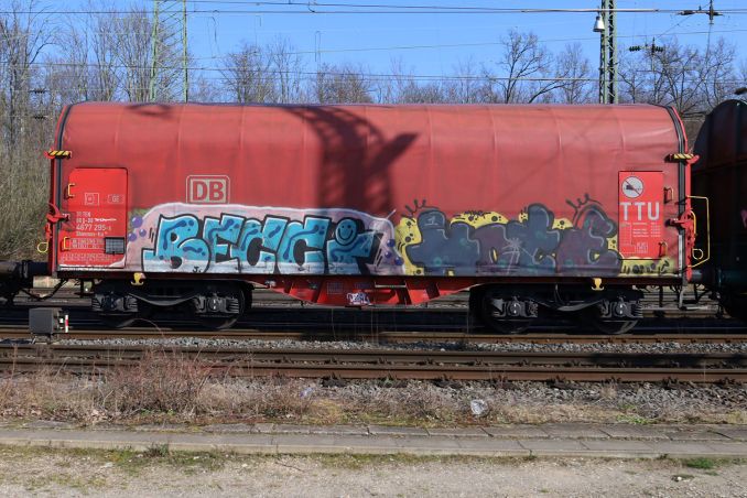/ © ummet-eck.de / christian schön Güterwagen DB Shimmns-ttu: Aufgenommen in Köln Gremberg / © ummet-eck.de / christian schön