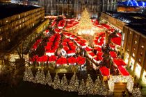 Schöner geht nicht: Der Weihnachtsmarkt am Kölner Dom. • © www.koelnerweihnachtsmarkt.com