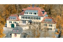 Schloss Eulenbroich. • © Jürgen Löffelsender