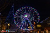 Der Duisburger Weihnachtsmarkt bei wunderschöner Beleuchtung.  • © ummeteck.de - Christian Schön