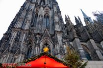 Weihnachtsmarkt am Kölner Dom. • © ummeteck.de - Christian Schön