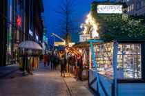 Weihnachtsstimmung auf dem Schadow-Markt. • © Düsseldorf Tourismus