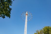 Around the World XXL (van der Beek) - Kirmes - Bilder - Hier auf der Wendschen Kärmetze 2022. • © ummeteck.de - Christian Schön