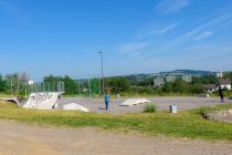 Ansicht des Skatepark Stentenberg - Der Skatepark Stentenberg liegt in Bergneustadt im Oberbergischen Kreis.  • © ummeteck.de - Silke Schön