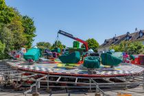 Break Dance No. 1 (Bonner) - Bilder Fahrgeschäft - Hier noch ein Bild vom Aufbau auf der Hasper Kirmes 2022. • © ummeteck.de - Christian Schön