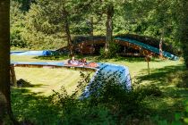 Wildwasserbahn Fort Fun - In ein Boot passen vier Personen, es sind zwei Abfahrten möglich (je nach Betrieb ist nur eine in Betrieb).  • © ummeteck.de - Silke Schön