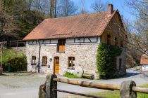 Die Heesfelder Mühle liegt in Halver im Märkischen Kreis. Der zugehörige Verein betitelt die Anlage als Zentrum für Naturschutz & Kulturlandschaftspflege.  • © ummeteck.de - Christian Schön