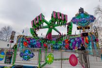 Robotix auf der Osterkirmes 2023 in Hagen - Robotix im Oster-Look auf der [e:12306::Osterkirmes 2023 in Hagen:]. • © ummet-eck.de - Silke Schön