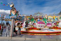 Shake & Roll (Schäfer) - Bilder - Köln 2023 - Der Shake & Roll auf dem [e:12933::Kölner Frühlingsvolksfest 2023:]. • © ummet-eck.de - Christian Schön