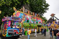 Shaker (Jerome Fick) - Fahrgeschäft auf der Kirmes - Hier haben wir den Shaker auf der [e:12227::Gevelsberger Kirmes 2022:] gesehen. • © ummeteck.de - Christian Schön