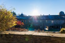 Burg Schnellenberg - Attendorn - Die gesamte Burg zählt zum Besitz der Familie Fürstenberg. • © ummeteck.de - Silke Schön