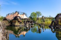 Hier gelangst Du zu dem See und einer wunderschönen Gartenlandschaft. • © ummeteck.de - Christian Schön