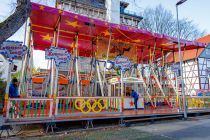 Kirmes 2022 in Soest - Looping The Loop ist ebenfalls vertreten. • © ummeteck.de - Christian Schön