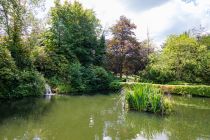 Im unteren Teil des Parks gibt es mehrere kleine Gewässer. • © ummeteck.de - Christian Schön