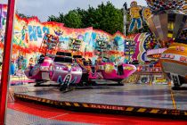 Breakdancer No 2 (Dreher/Vespermann) - Fahrgeschäft auf der Kirmes - Breakdancer No. 2 ist der zweite und etwas jüngere Breakdancer im Besitz der Familie Dreher/Vespermann aus Bremen.  • © ummeteck.de - Christian Schön