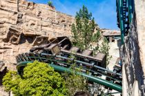 Heute ist die Grand Canyon Bahn neben den ganzen großen Achterbahnen der wohl familientauglichste Coaster im Phantasialand.  • © ummeteck.de - Silke Schön