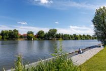 Eine Runde um den Stausee ist ungefähr sechs Kilometer lang, abkürzbar auf etwa drei Kilometer über die Torminbrücke.  • © ummeteck.de - Christian Schön