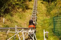 Alpine Coaster - Alpincenter - Bottrop - Bilder - Der Aufstieg mit dem Alpine Coaster beginnt (Archivbild von 2014). • © ummeteck.de - Christian Schön