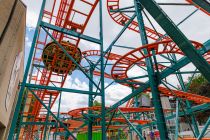 Crazy Mouse (Janßen) - Spinning Coaster - Die Schienen haben eine Gesamtlänge von 420 Metern.  • © ummeteck.de - Christian Schön