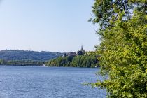 Betreiber des 3,2 Kilometer langen und 335 Meter breiten Harkortsees ist der Ruhrverband.  • © ummeteck.de - Christian Schön