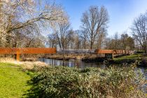 Brücke und Himmelsleiter - Du kannst sie über eine 2012 eingeweihte Brücke überqueren. Die steile Treppe am einen Ende der Brücke trägt den Namen Himmelsleiter.  • © ummeteck.de - Christian Schön