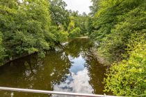 Ausblick von der Hängebrücke in Engelskirchen - Ausblick auf die eine Seite... • © ummeteck.de - Silke Schön