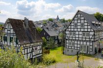 Blick auf den Alten Flecken - Aus dem neuen Bürgerpark (früher Kurpark) hast Du einen wunderbaren Blick auf den Alten Flecken in Freudenberg. • © ummeteck.de - Christian Schön