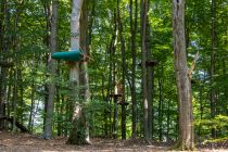 Kletterwald - Freudenberg - Verschiedene Parcours von leicht bis schwierig stehen zur Verfügung. Diese kannst Du nach dem Anlegen der Sicherheitsausrüstung und Einweisung erkunden.  • © ummeteck.de - Silke Schön