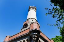 Bilder Harkortturm Wetter - Gedenken soll er an Friedrich Harkort, einem Wirtschafts- und Sozialreformer aus dem Ruhrgebiet, der zwischen 1793 und 1880 lebte - von dem Bau des Turms also leider nichts mehr mitbekam.  • © ummeteck.de - Christian Schön