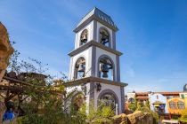 Glockenturm - Wir haben allerdings nicht herausgefunden, ob die Glocken auch regelmäßig läuten. • © ummeteck.de - Silke Schön