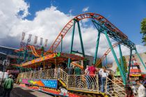 Crazy Mouse (Janßen) - Achterbahn auf der Kirmes - Mit Wartezeiten ist zu rechnen. • © ummeteck.de - Christian Schön