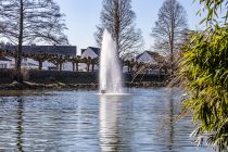 Wasserfontäne im Ludwig-Rehbock-Park - Hier kannst Du entspannte Stunden mitten in der Stadt verbringen. • © ummeteck.de - Christian Schön
