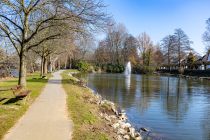 Park in Opladen - Ludwig Rehbock lebte zwischen 1880 und 1970. Er war in Opladen stets aktiv bemüht, das Ortsbild und die Freizeitaktivitäten zu verbessern.  • © ummeteck.de - Christian Schön