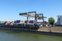 Bilder Duisport in Duisburg - Eindrücke aus dem Duisburger Hafen. • © ummeteck.de - Christian Schön