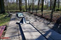 Im [:101453::Fredenbaumpark:] in Dortmund gibt es einen Minigolfplatz mit 18 Bahnen. • © ummet-eck.de - Silke Schön