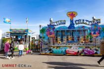 Maikirmes 2023 in Ahlen - Bilder - Ein Scheibenwischer für Kinder ist der Flying Crazy Bus. • © ummet-eck.de - Schön