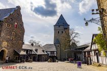 Die Burg Altena liegt im Ort [:10007::Altena:] im Märkischen Kreis / Sauerland.  • © ummet-eck.de - Silke Schön
