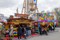 Kirmes 2023 Bielefeld - Bilder - Es gibt auch genug Auswahl an Kirmes-Gastronomie. • © ummet-eck.de - Silke Schön