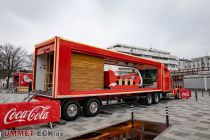 Coca Cola Weihnachtstrucks im Sauerland - Der Aufbau war in vollem Gange. • © ummeteck.de - Christian Schön