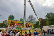 Schützenfest-Kirmes Derschlag 2023 - Gummersbach - Bilder - Du findest sie auf dem Zufahrtsweg zum Festzelt am Schützenplatz, an der Straße "An der Mühlwiese", direkt neben dem Busbahnhof. • © ummet-eck.de - Schön