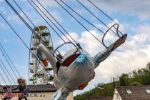 Schützenfest-Kirmes Derschlag 2023 - Gummersbach - Kettenflieger - Dabei ist auch der Kettenflieger von Hartmann. • © ummet-eck.de - Schön