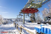 Hier die Bergstation. Die Bahn kommt ursprünglich vom Tegelberg und ist von der Firma LST gebaut. • © ummet-eck.de / christian schön