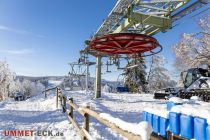 Hier die Bergstation. Die Bahn kommt ursprünglich vom Tegelberg und ist von der Firma LST gebaut. • © ummet-eck.de / christian schön