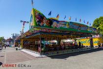 Voerder Kirmes 2023 - Ennepetal - Autoscooter - In de Mitte des Platzes der New Musik-Skooter von Alexius. • © ummet-eck.de - Silke Schön