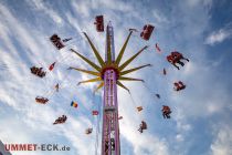 Schützenfest-Kirmes 2023 - Esens - Fly Over - Schöne Aussicht aus dem Fly Over 2. • © ummet-eck.de - Silke Schön