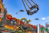 Excalibur (Bruch) - Fahrgeschäft - Bilder 2023 - Excalibur bei Sonnenschein durften wir auf der [e:12538::Sprödentalkirmes 2023:] in Krefeld erleben. • © ummet-eck.de - Schön