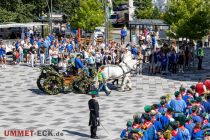 Meinerzhagener Schützenfest 2022 - Los geht´s Richtung Hauptstraße. • © ummeteck.de - Silke Schön