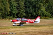 Robin DR-400/180R - Die Remo Papa Bravo, wie sie immer nett genannt wird, kommt eigentlich vom Flugplatz Dümpel in Bergneustadt und ist in Hünsborn für Rundflüge unterwegs gewesen. • © ummet-eck.de / christian schön